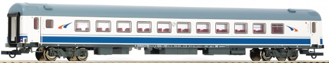 Express train passenger car 1st class<br /><a href='images/pictures/Roco/Roco-64594.jpg' target='_blank'>Full size image</a>